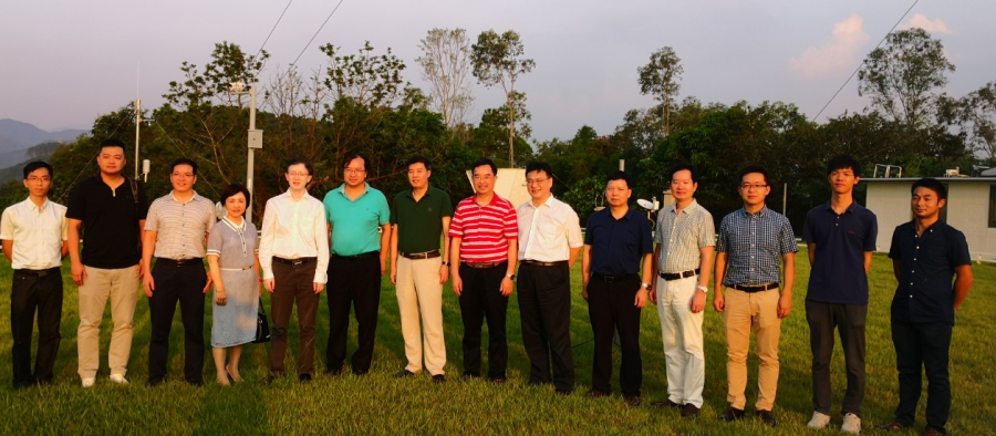 与会领导考察华南气候环境与全球变化综合观测开放实验站增城基地后合影