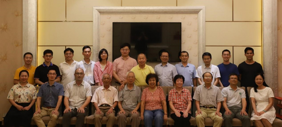 走访肇庆市校友