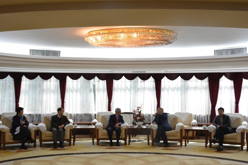 美国能源部全球变化研究联合研究所所长GhassemAsrar博士访问我校