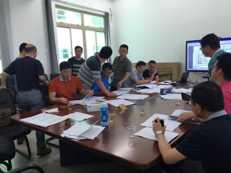 我院杨建林书记参加珠海校区教学实验室改造方案论证会并担任专家组组长