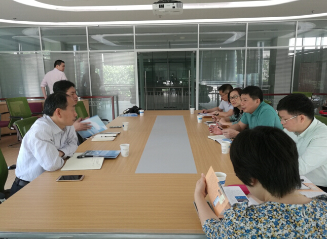 杨建林书记率队前往南京大学、南京信息工程大学进行专项调研