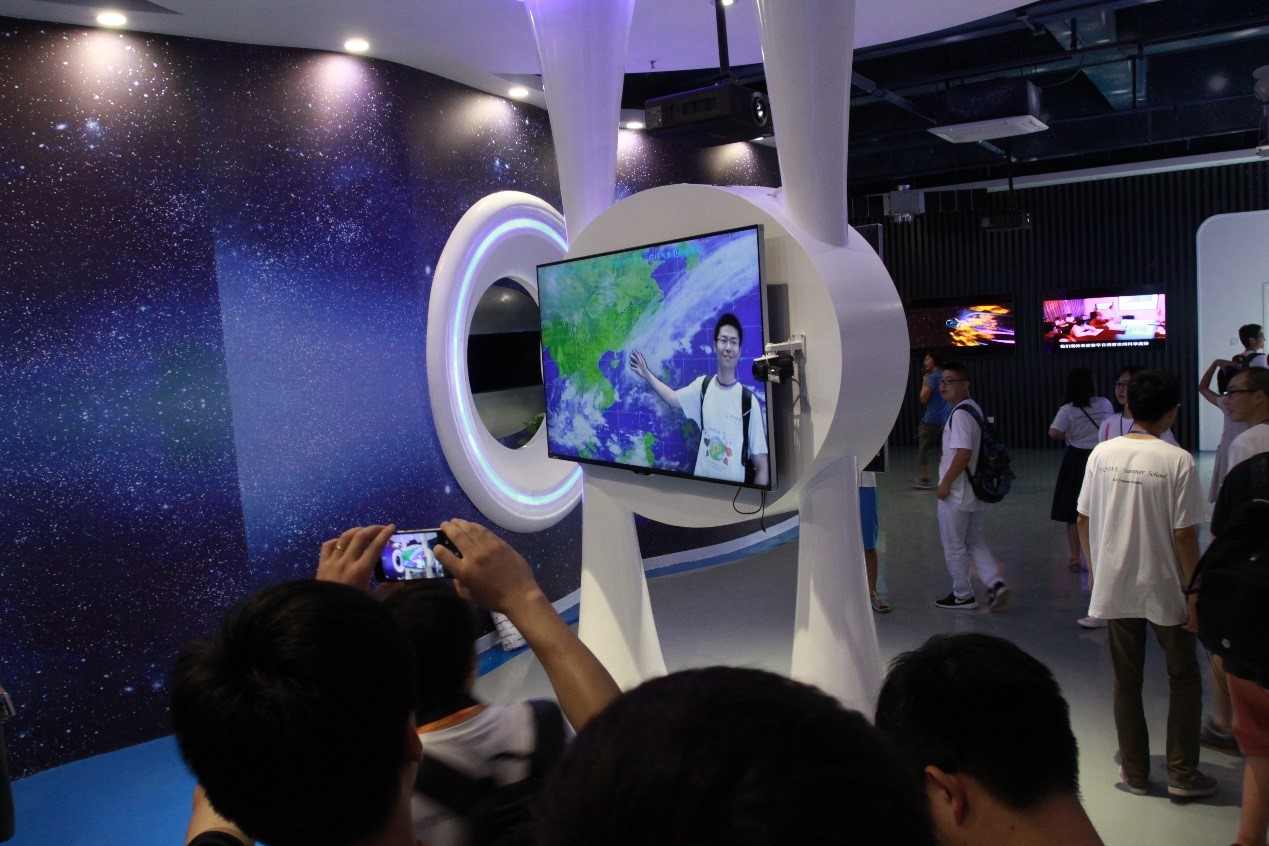 “大气污染监测及预报技术中外研究生论坛”圆满落幕