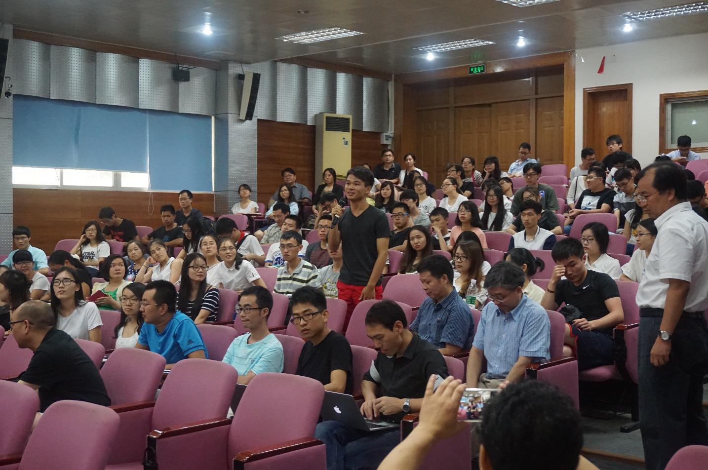 政府间气候变化科学委员会第五次评估报告中国宣讲团应邀到校开展“气候变化科学概论”系列讲座