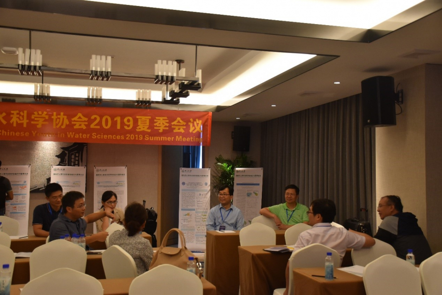 茶歇与海报讨论