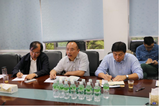 王雪华副校长参加我院“学习十九大精神”专题党政联席会