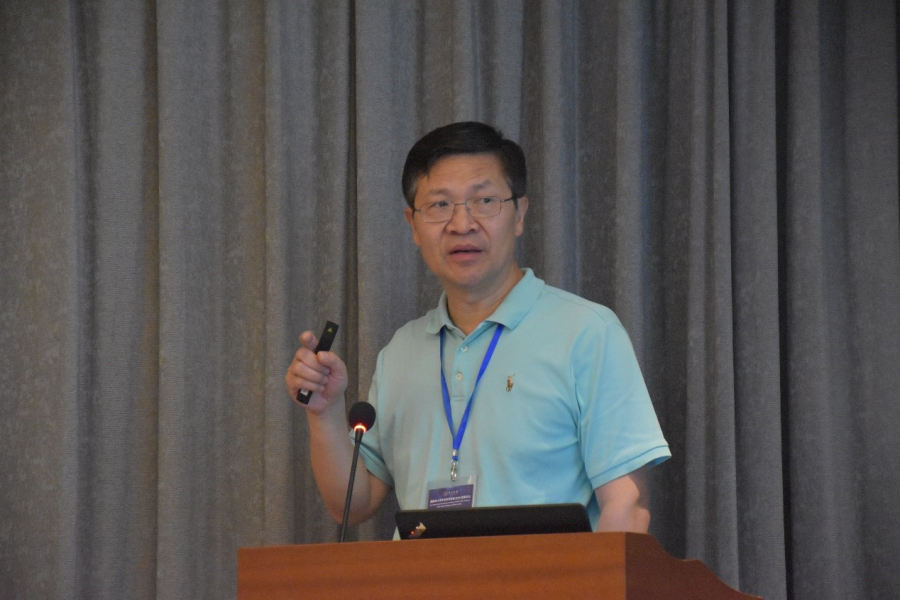 德克萨斯大学地球系统科学集成研究中心主任杨宗良教授