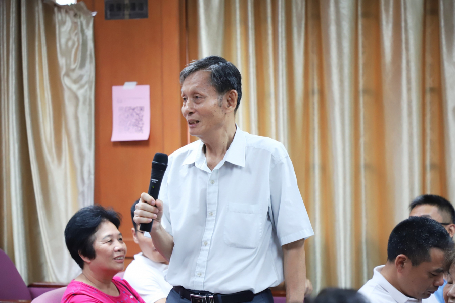 校友们自我介绍