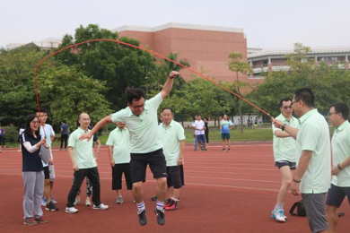 我院举办第一届师生体育运动会
