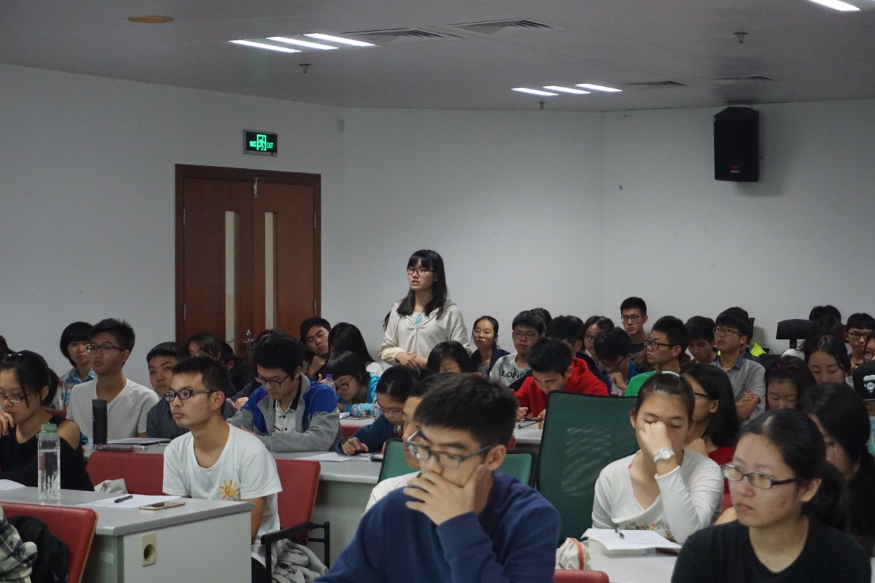 美国夏威夷大学王斌教授一行应邀到访我院开展学术交流活动