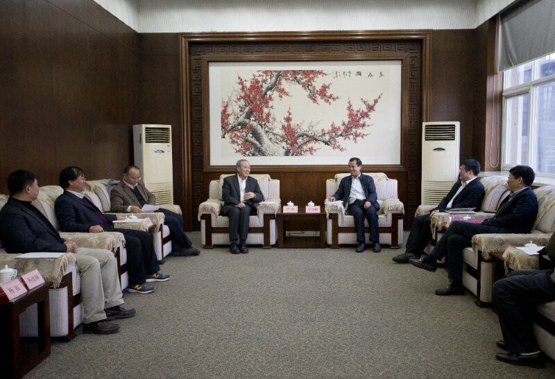 罗俊校长率队赴中国气象局洽谈局校人才、科研领域的相关合作