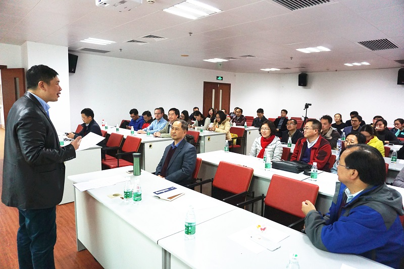 我院召开全体教职工大会，传达学校春季工作会议精神