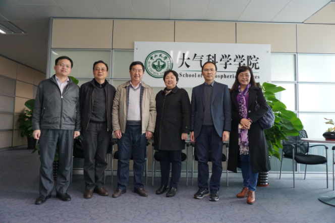 罗俊校长出席我院与深圳市气象局合作洽谈会