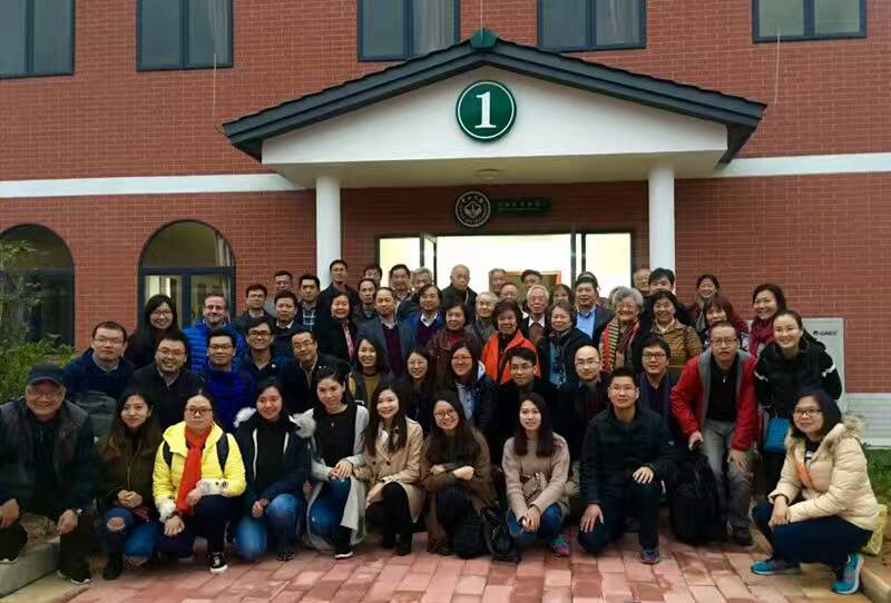 我们走在大路上——我院组织离退休教职工参观珠海校区