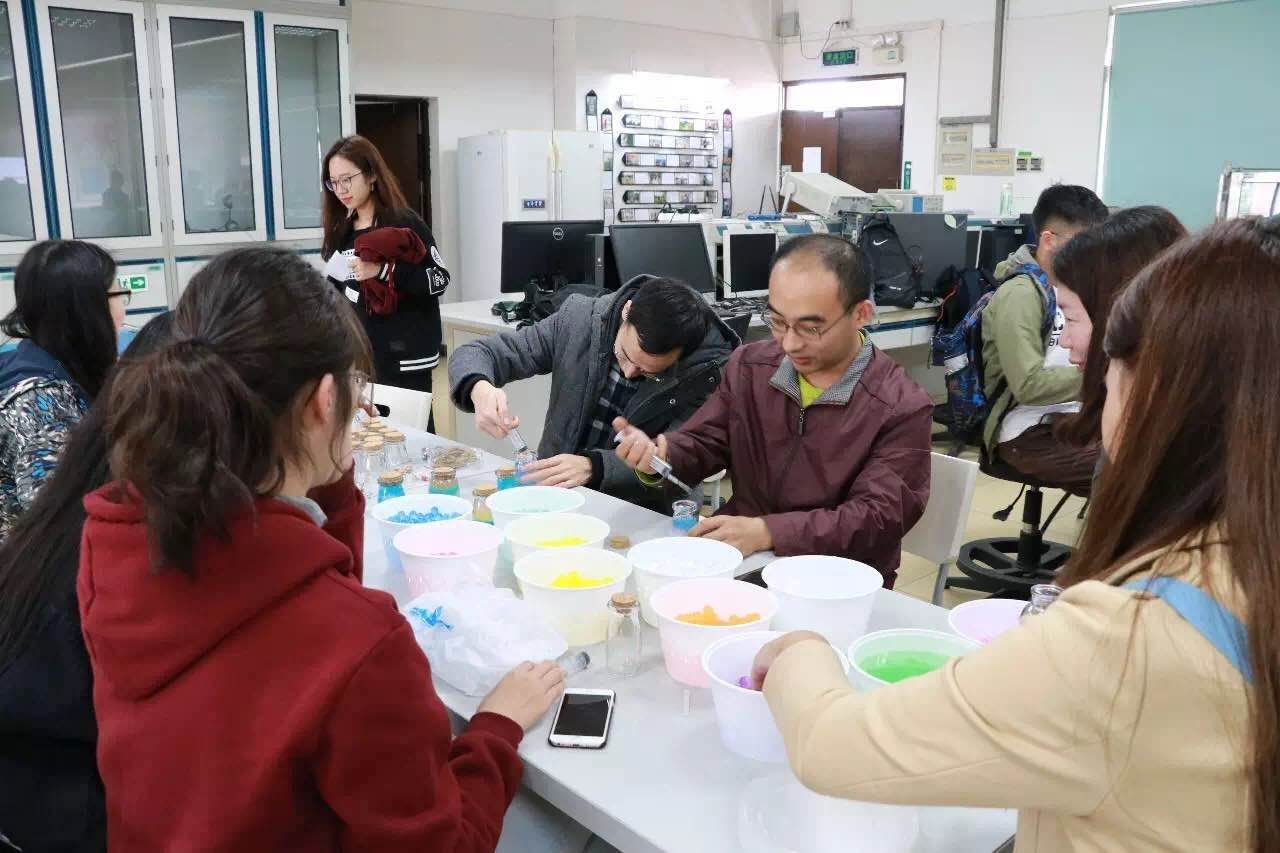 观云识天，气象万千——我院首届气象节系列活动在东校园拉开帷幕