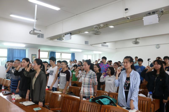 【一学一做】我院团委举办“如何做一名合格的共青团员”团课讲座