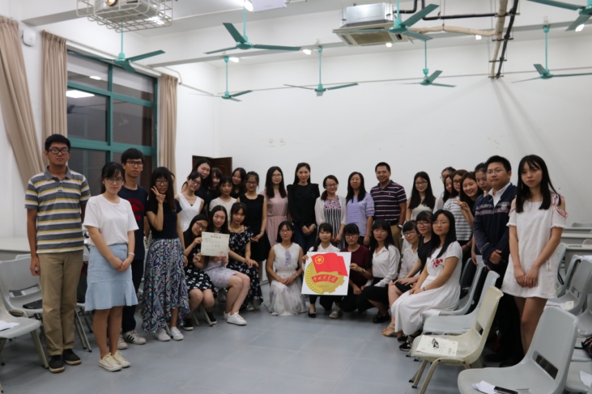 我院团委举办首期大气青年“享·读者”计划