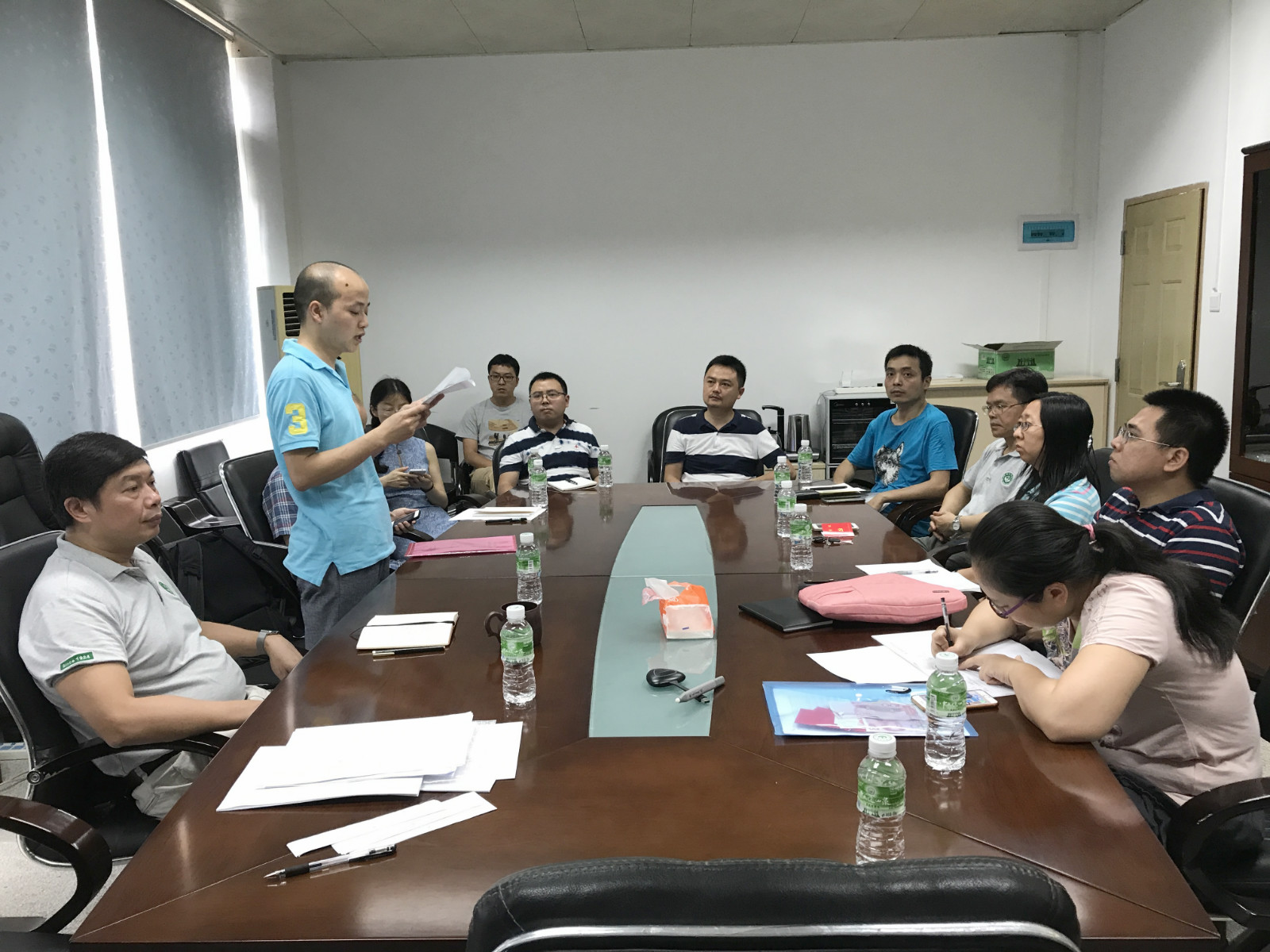 我院教工第一党支部召开组织生活会，集体学习黄大年同志先进事迹