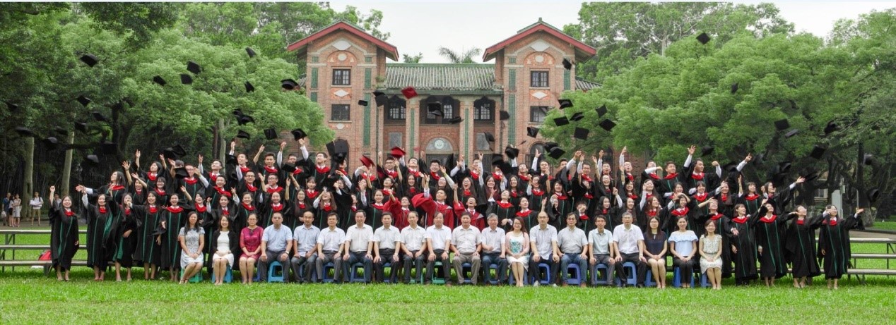 情怀大气，青春不散——我院2017届毕业·家年华系列活动在东校园举行