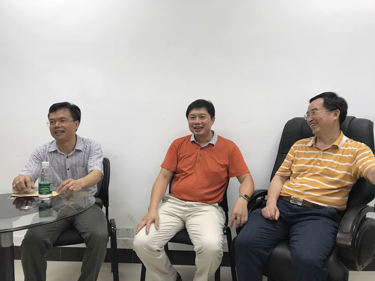 我院开展教师节走访慰问活动