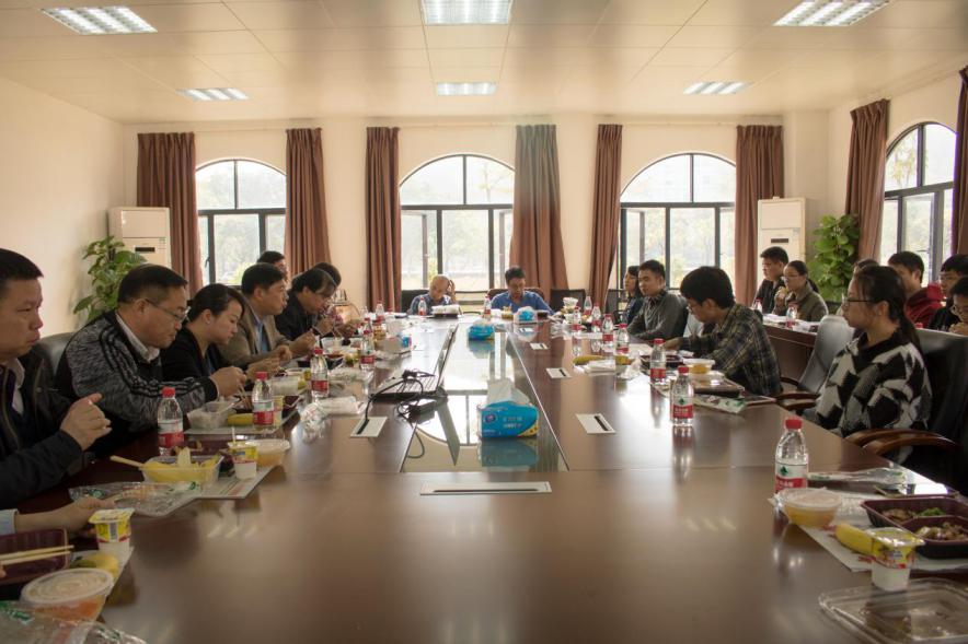 我院举办本学期第七次师生午餐会