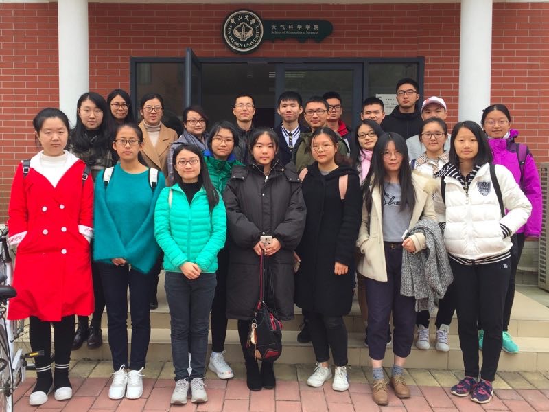 我院邀请资深媒体人林中行老师主讲新闻传媒素养培训讲座