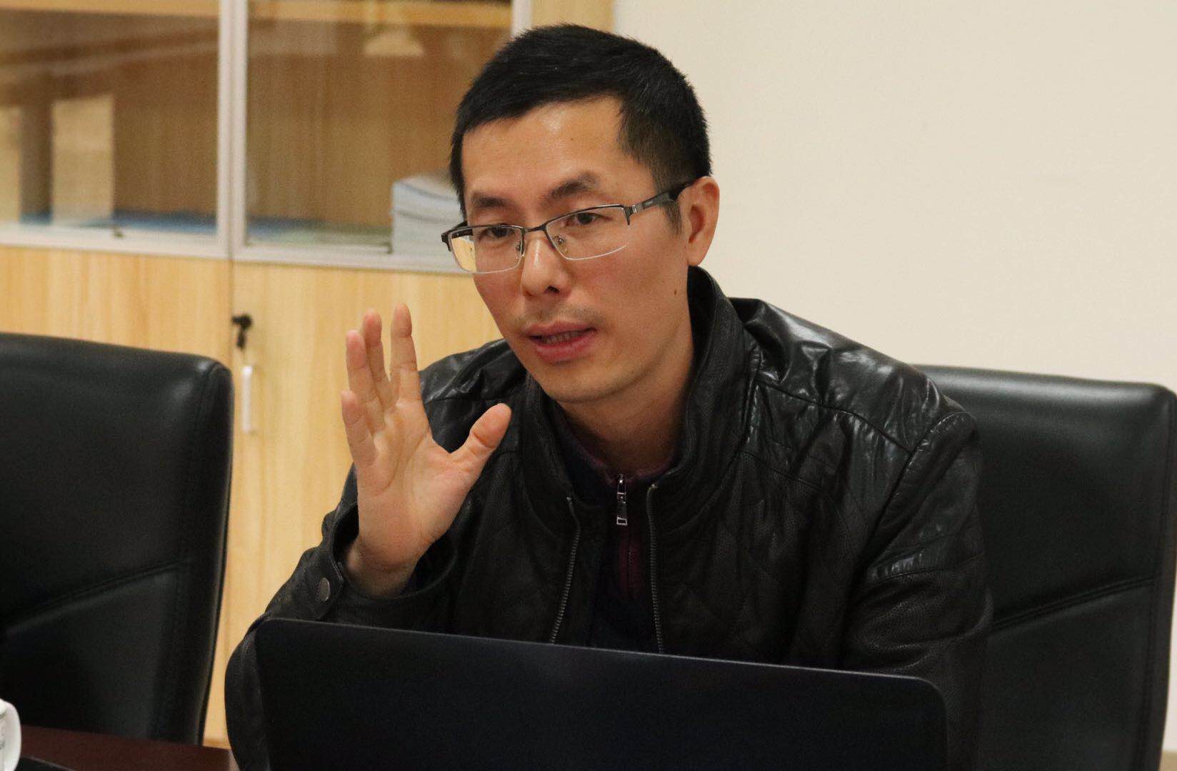 我院邀请资深媒体人林中行老师主讲新闻传媒素养培训讲座