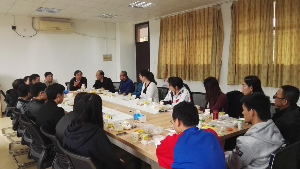 我院举办本学期第八次师生午餐会