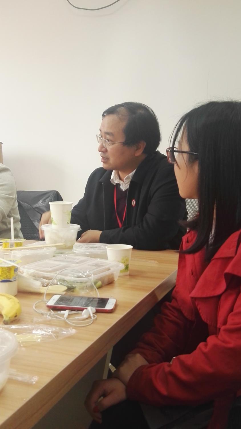 我院举办本学期第八次师生午餐会