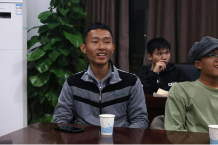 遥望极地的非凡体验 ——我院举办第四期“气象万千”学术沙龙