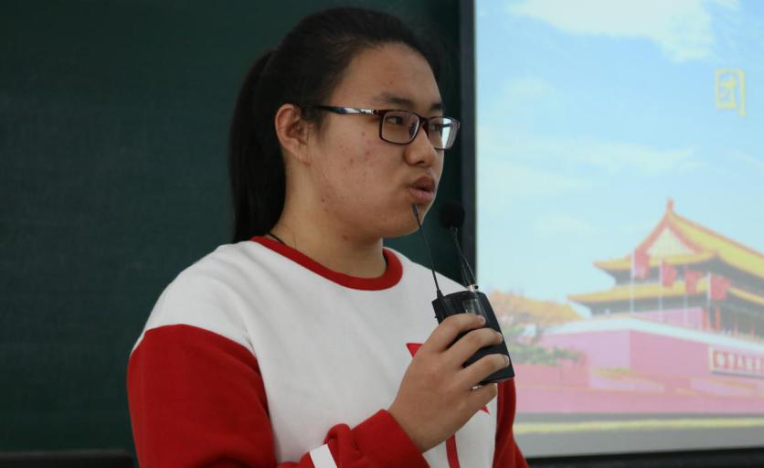 我院团委举办2017级本科生思想交流分享会