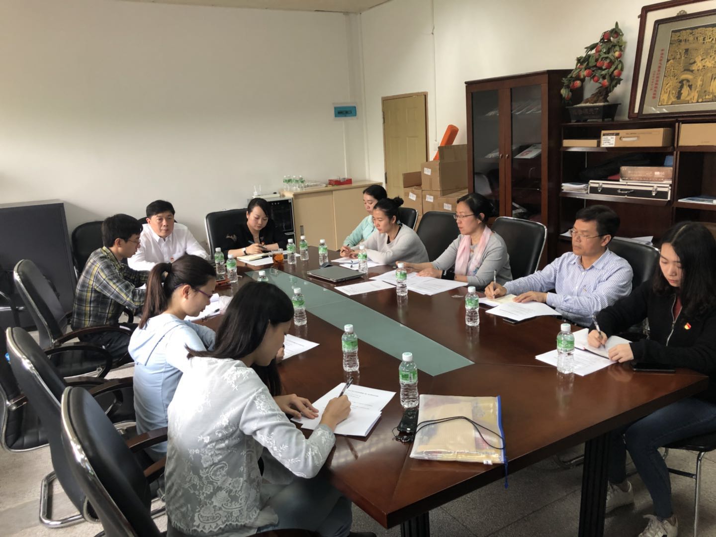 我院召开党总支中心组扩大会议学习贯彻习近平总书记重要讲话精神