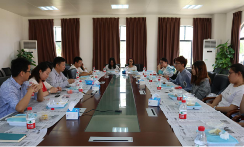 学术追求不停顿 专业发展不止步 ——我院召开本学期第一次午餐会