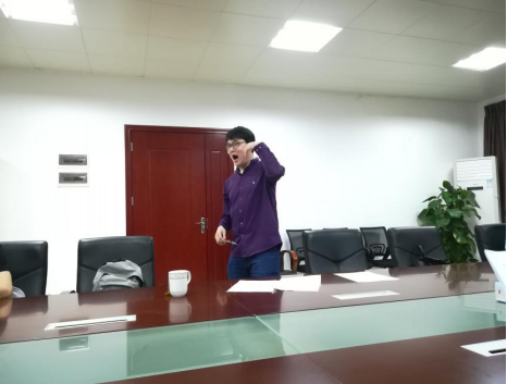 校团委郑理前来我院指导“星海之声”研究生合唱训练