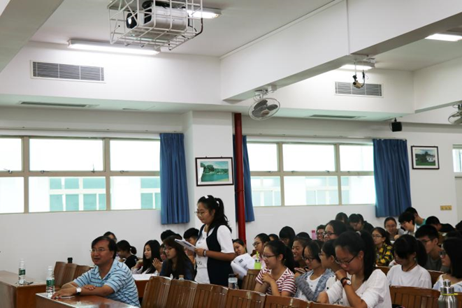 我院邀请吕达仁院士主讲“名师讲坛”系列课程之《探索大气层》